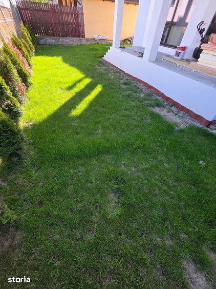 Casă cu 5 camere cu Teren 311 Mp în Central