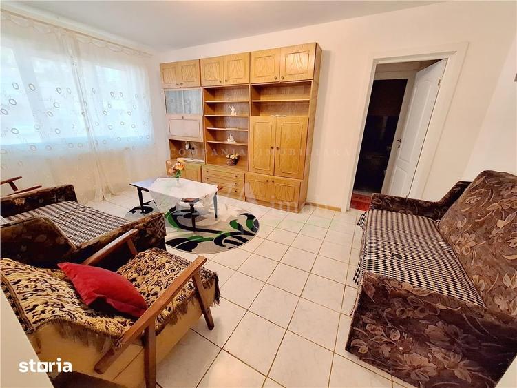 Apartament cu 2 camere semidecomandat în Tache