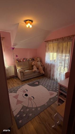 Casă cu 4 camere în Sângeorgiu de Mureș