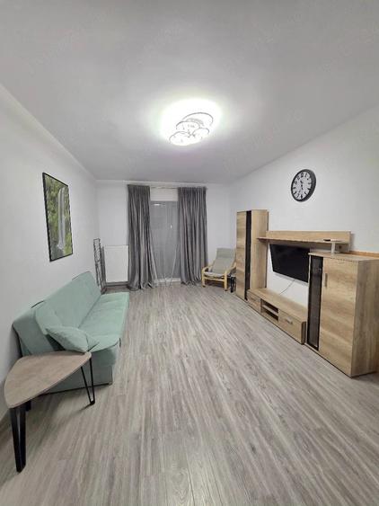 Apartament cu 2 camere decomandat în Crângași