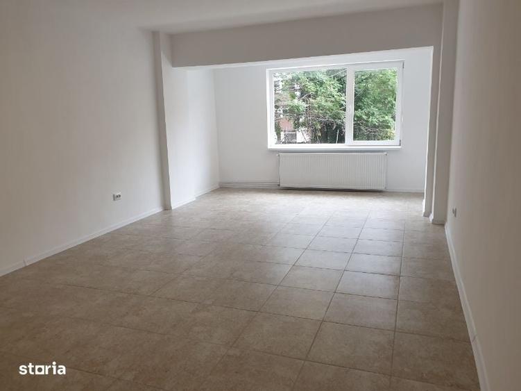 IASI - COPOU - DE INCHIRIAT - Spatiu comercial 54 mp - Renovat total ! - 8