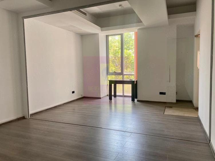 Spa?iu birouri 30 mp Prosper Mall, Sector 5 utilita?i incluse - 1