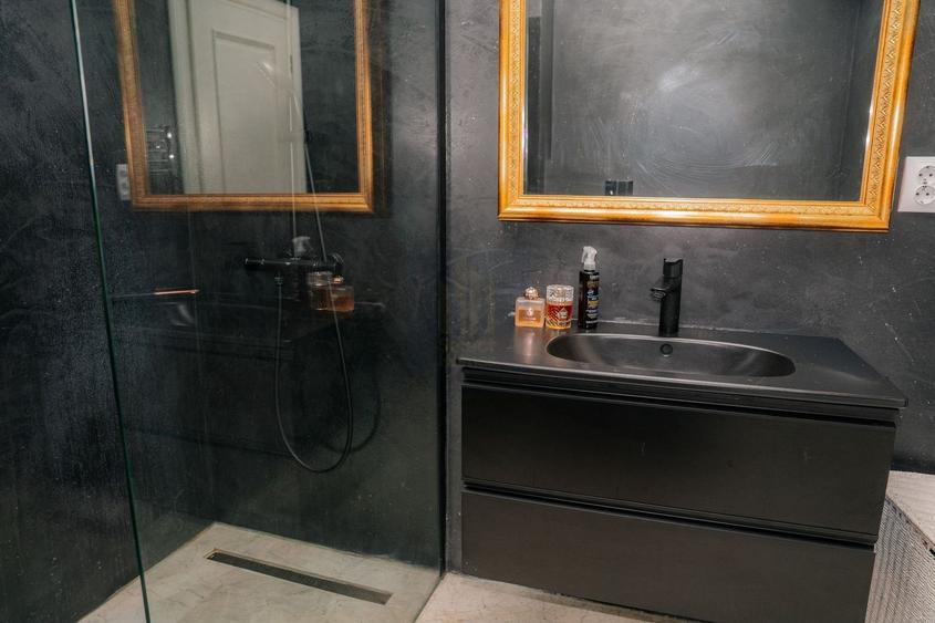 Apartament cu 3 camere decomandat, mobilat în Grozăvești
