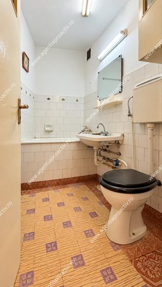 Apartament cu 2 camere semidecomandat în Micro 16