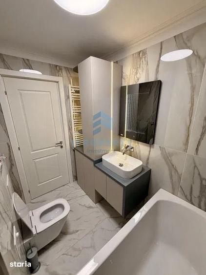 Alongside Unirii Fountains | 3 Camere | Centrala | Balcon | Parcare | - 2