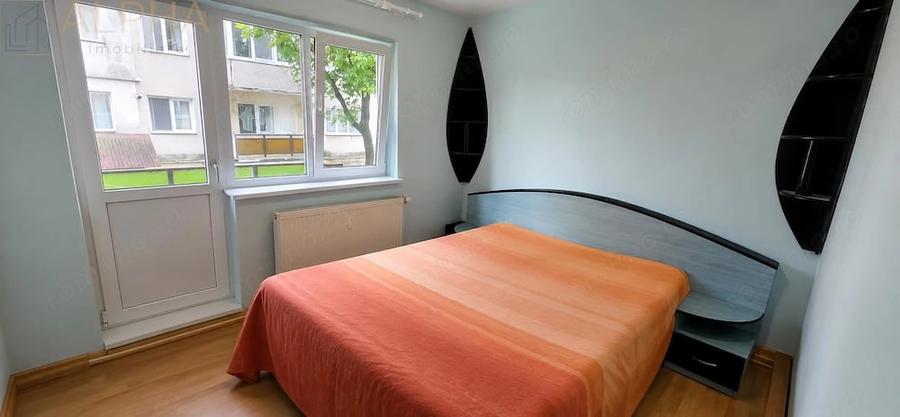 Apartament cu 2 camere decomandat în Calea Moldovei
