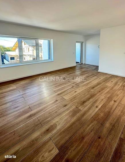 DE VANZARE DUPLEX LUX 4 camere 120 mp Curte 265 mp IASI Valea Adanca