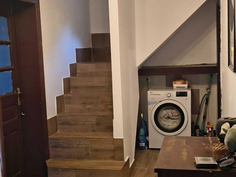 Casă individuală cu 3 camere cu Teren 10500 Mp în Tișăuți