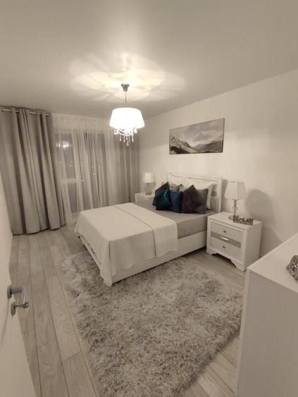 Apartament cu 2 camere decomandat, mobilat în Mihai Bravu