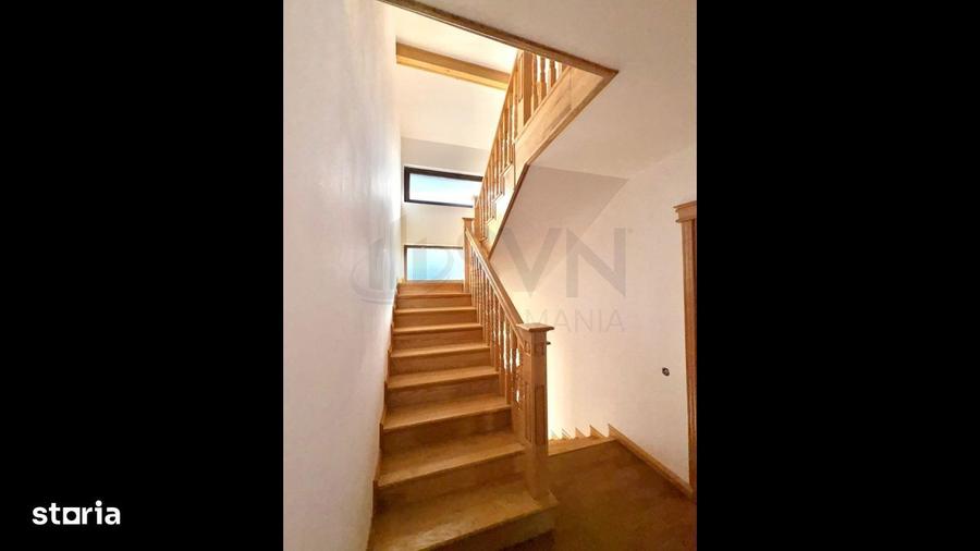 Casă cu 6 camere cu Teren 541 Mp în Ghencea