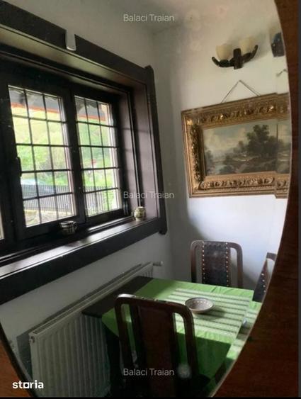 Apartament cu 4 camere în Castelul Peleș