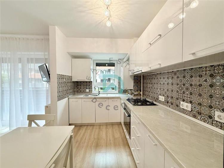 Apartament cu 3 camere decomandat în Avantgarden