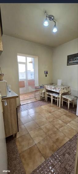 Apartament cu 3 camere decomandat în ICIL