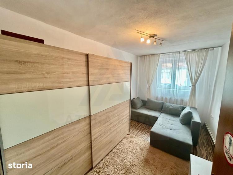 Casă cu 4 camere cu Teren 180 Mp în Țiglari
