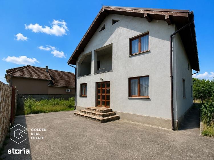 Casă cu 5 camere cu Teren 417 Mp în Vladimirescu