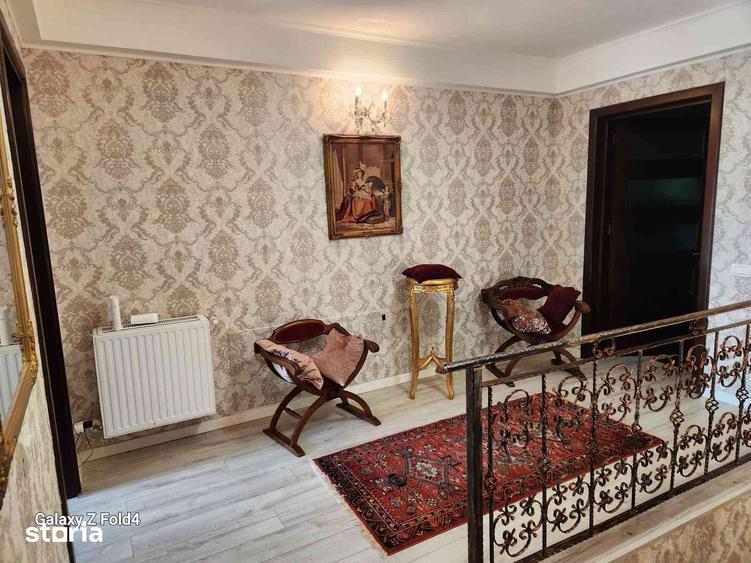 Casă cu 5 camere cu Teren 356 Mp în Mogoșoaia