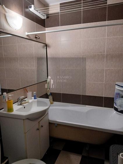 Apartament cu 2 camere semidecomandat în Progresul