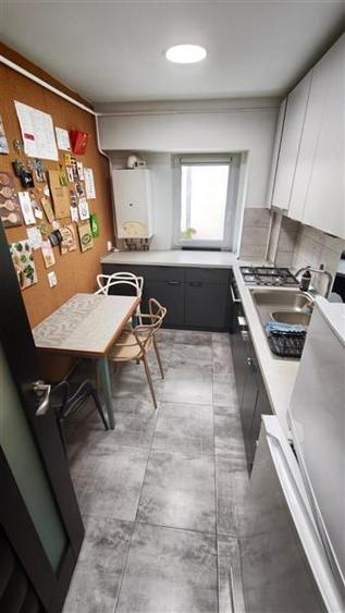 Apartament cu 2 camere decomandat, mobilat în Aeroport
