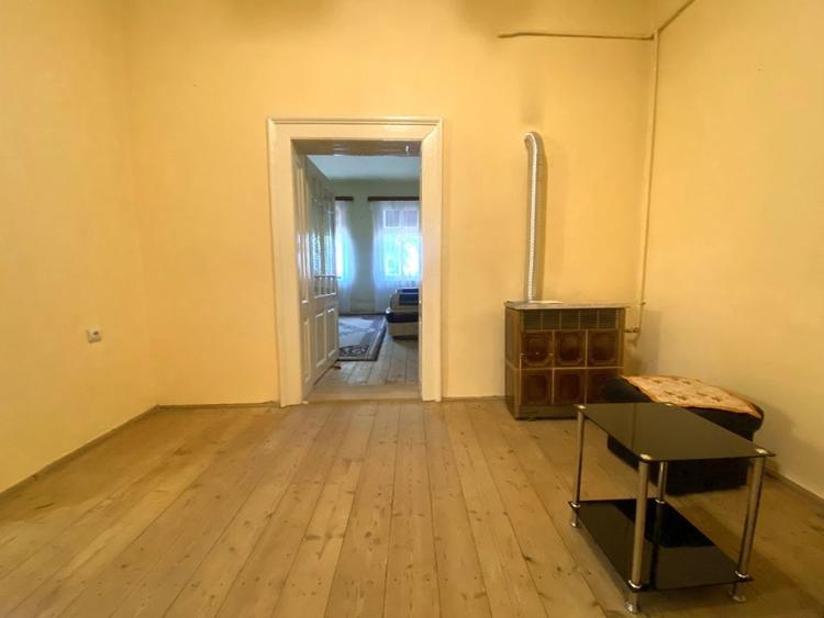 Casă cu 2 camere cu Teren 90 Mp în Terezian