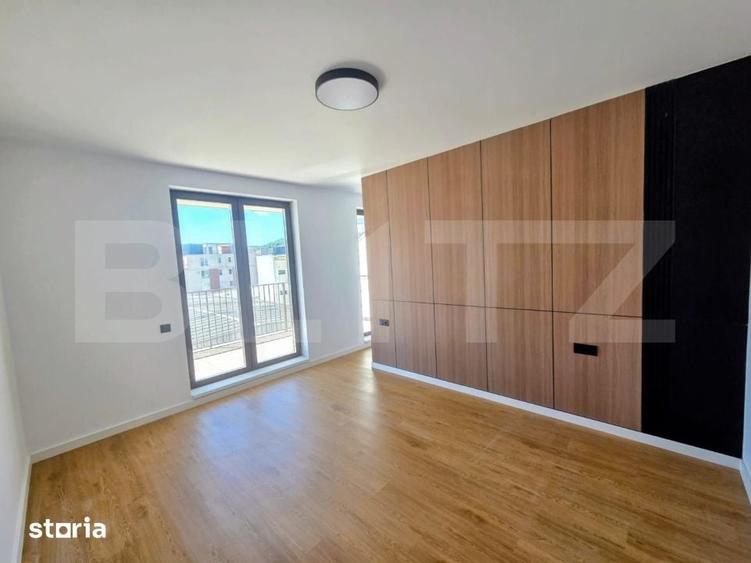 Apartament cu 3 camere semidecomandat în Central