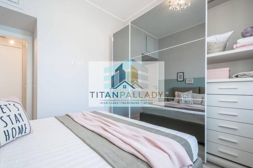 Apartament cu 4 camere decomandat în Titan