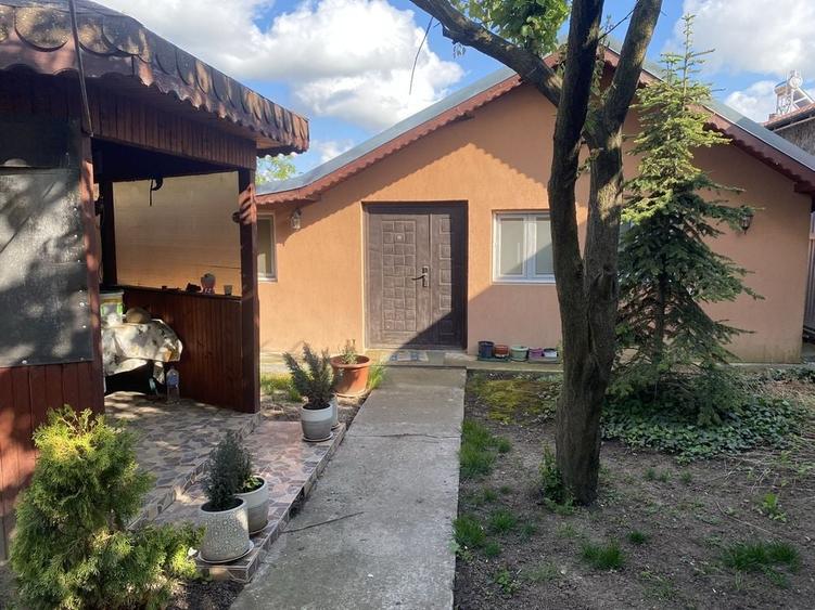 Casa de vanzare petrechioaia - 4