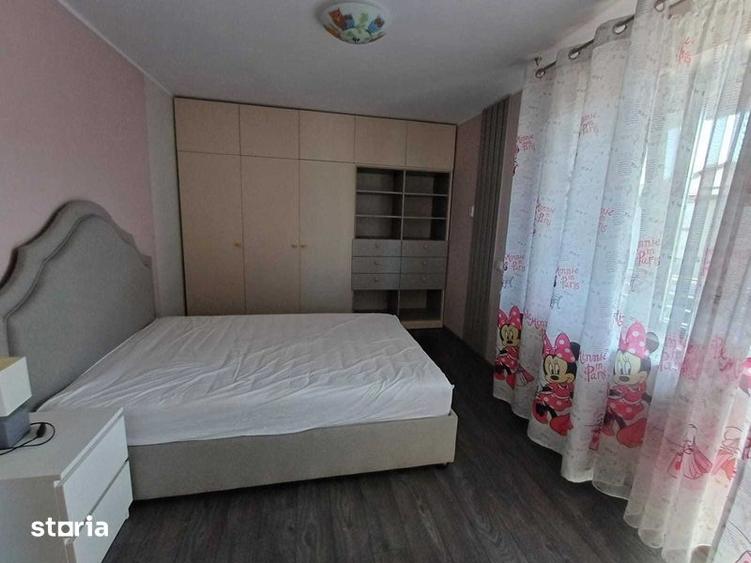Casă cu 4 camere cu Teren 200 Mp în Central