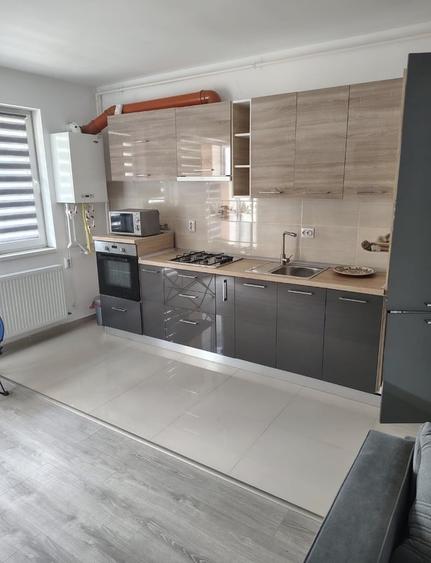 Apartament cu 2 camere semidecomandat în Bragadiru