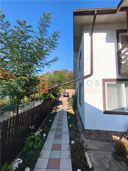 Casă individuală cu 5 camere cu Teren 1350 Mp în Vintilă Vodă