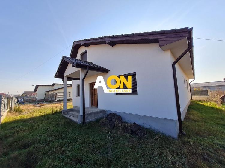 Casă individuală cu 4 camere cu Teren 483 Mp în Ampoi 3