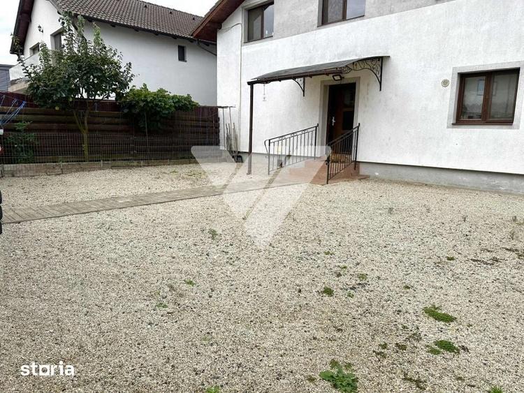 Casă cu 5 camere decomandat cu Teren 473 Mp în Șelimbăr