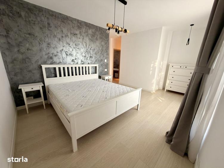 Casă cu 4 camere cu Teren 280 Mp în Otopeni