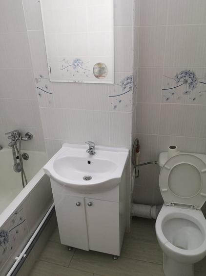 Inchiriez apartament sectorul 4 - 4