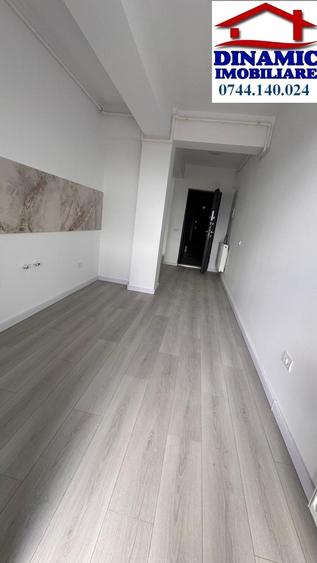 Apartament cu 2 camere în Calea Romanului