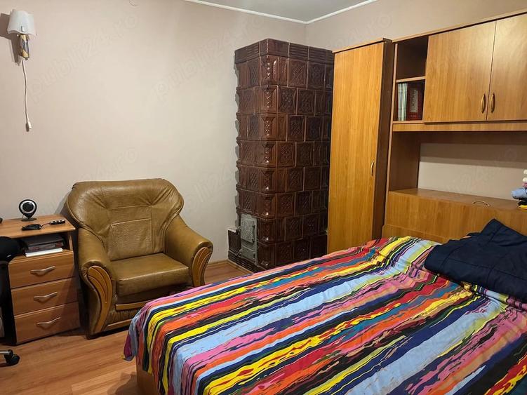 Casă cu Teren 1400 Mp în Ștorobăneasa