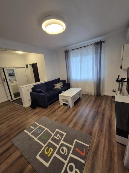 Casă individuală cu 3 camere decomandat cu Teren 80 Mp în Berceni