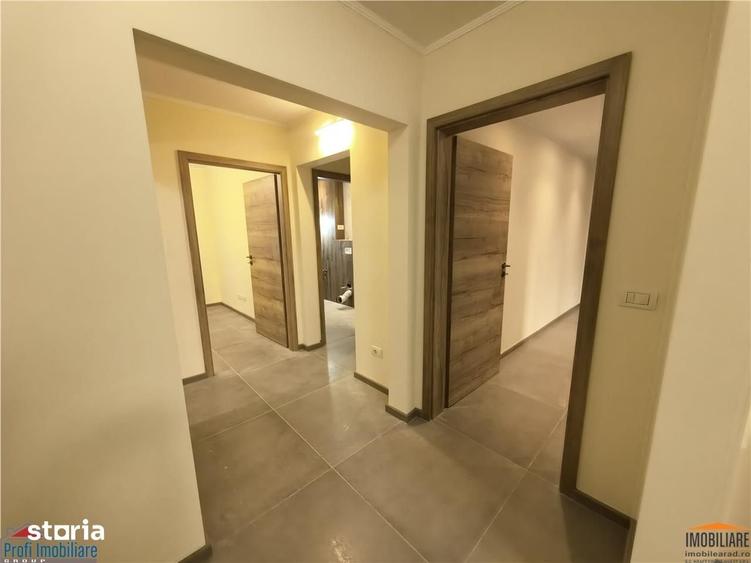 Apartament cu 3 camere în Complex Studențesc