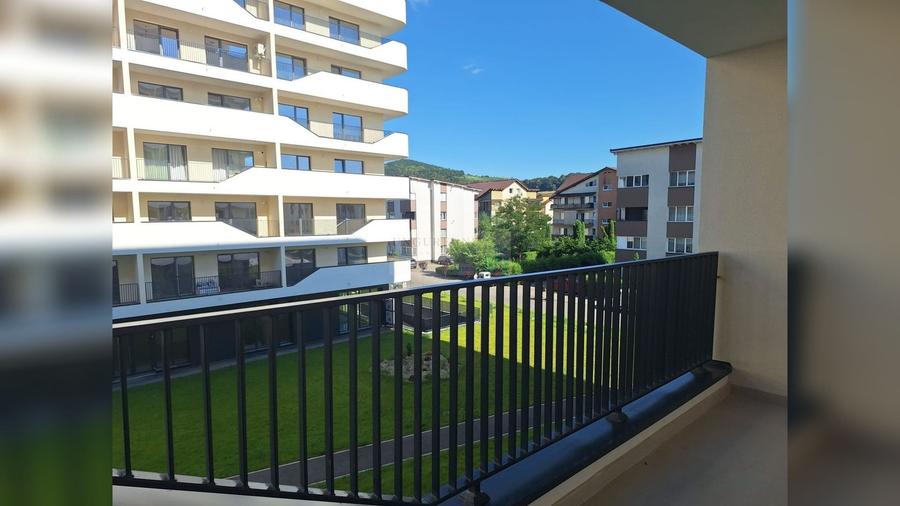 Apartament cu 2 camere decomandat, mobilat în Florești