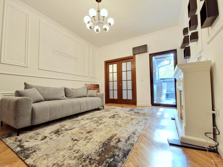 Apartament cu 3 camere semidecomandat, mobilat în Aviatorilor