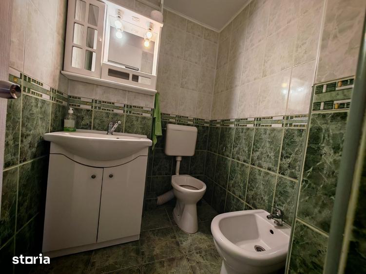 Apartament cu 3 camere decomandat în Micălaca