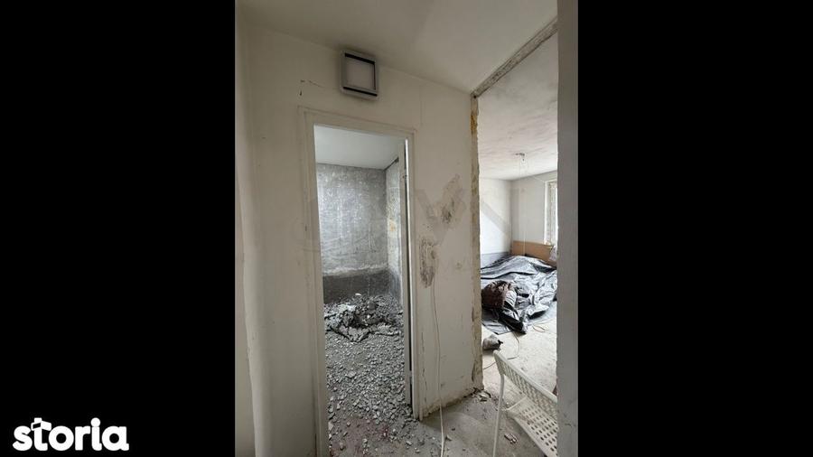 Apartament cu 2 camere decomandat în Crângași