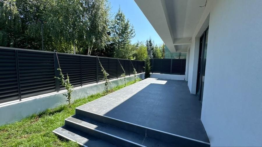 Casă cu 4 camere cu Teren 360 Mp în Central