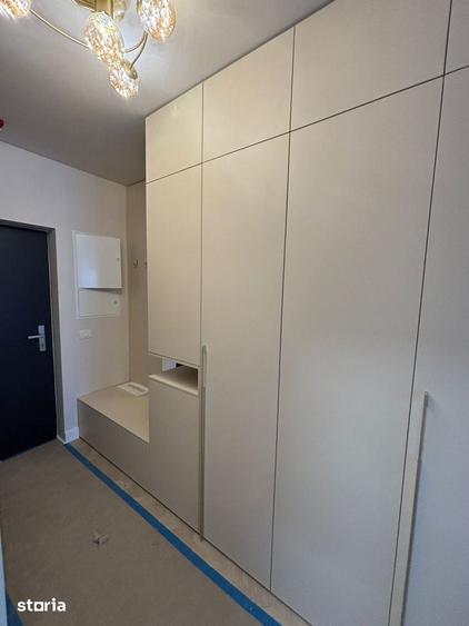 Apartament cu 3 camere în Est