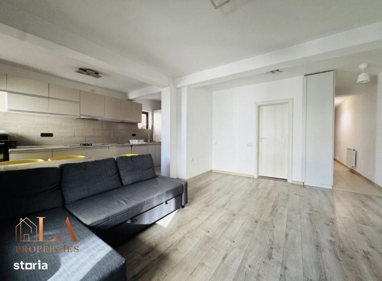 Apartament cu 3 camere în Roșu