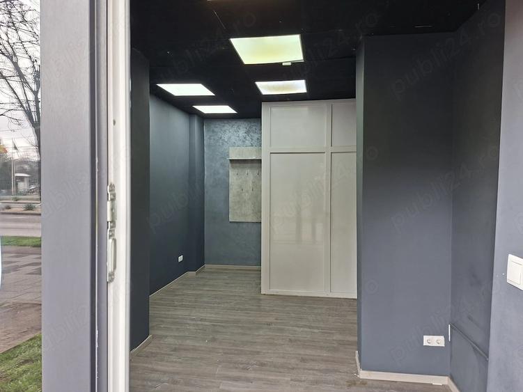 Spațiu comercial, de 18 mp, în Ultracentral