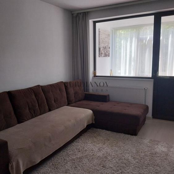 Apartament cu 3 camere de închiriat - Tinererului - 2