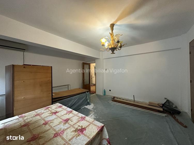 Agentia imobiliara VIGAFON vinde apartament 3 camere Ultracentral