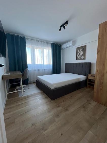 Apartament cu 3 camere decomandat în Piața Unirii