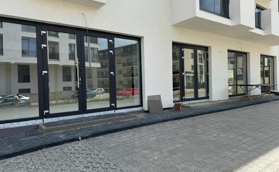 Spațiu comercial, de 189 mp, în Șelimbăr