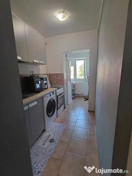 Garsonieră decomandată în Mazepa 1